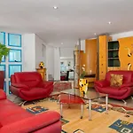 5 Pikkewyn Road