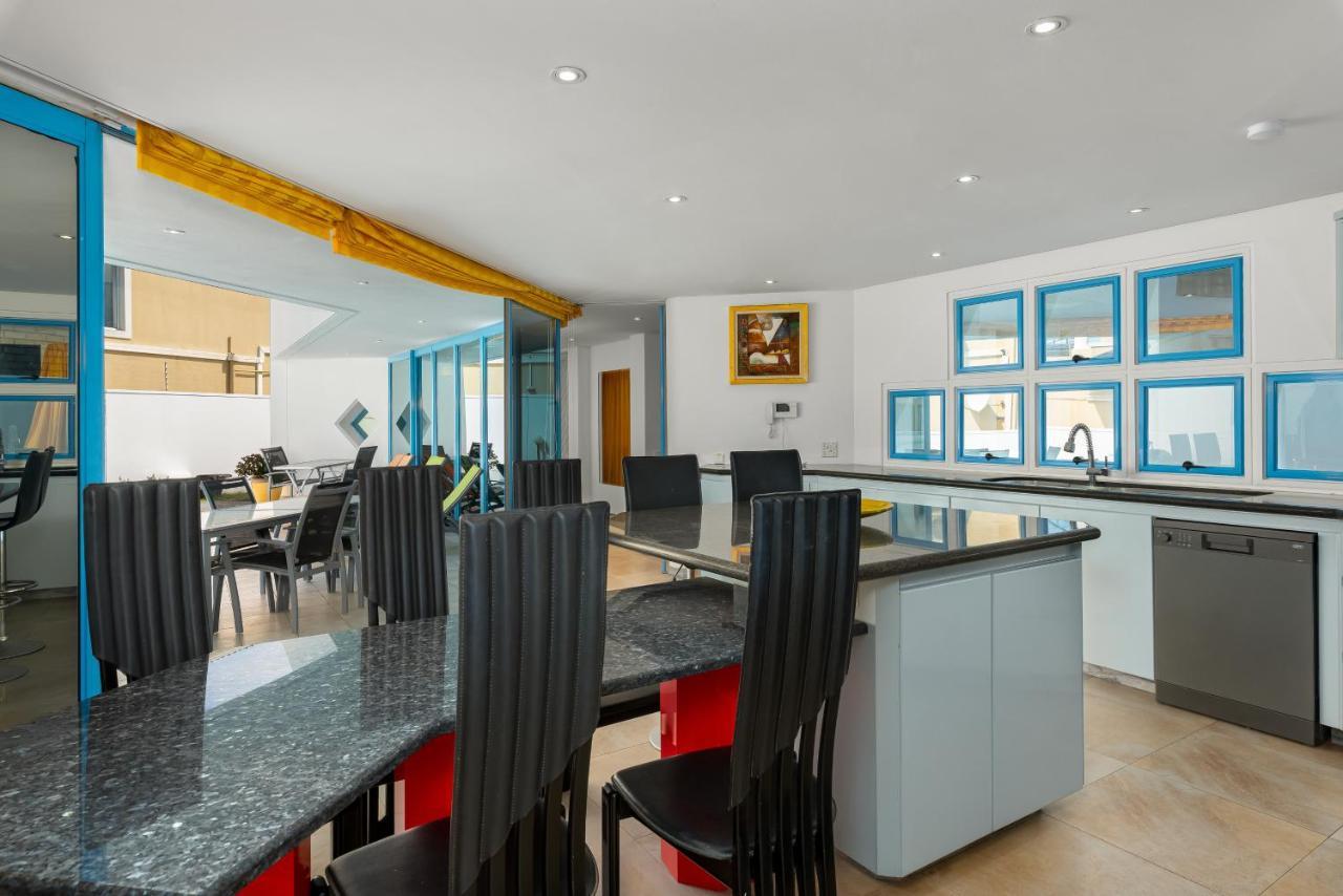5 Pikkewyn Road Cape Town
